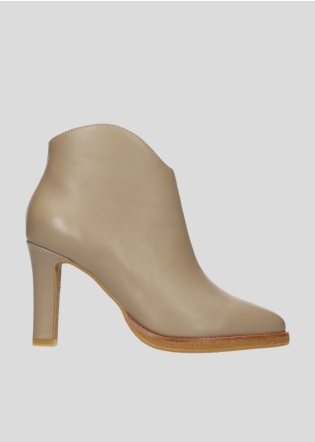 LOLA CRUZ Booties Mod. 005T14BK taupe