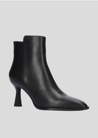Botines LOLA CRUZ Mod.023T14BK negro