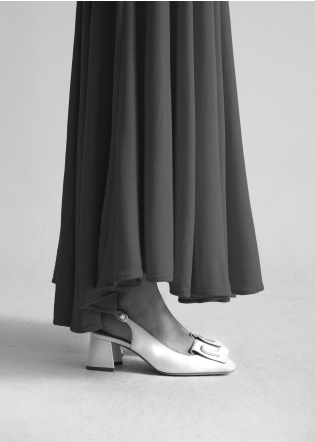 LOLA CRUZ Heleed shoes Mod. 082Z13BK white
