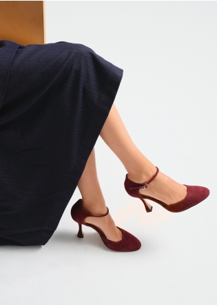 LOLA CRUZ Heleed shoes Mod. 099Z30BK burgundi