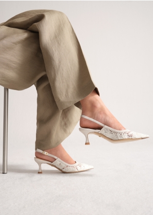LOLA CRUZ Heleed shoes Mod. 203Z77BK white