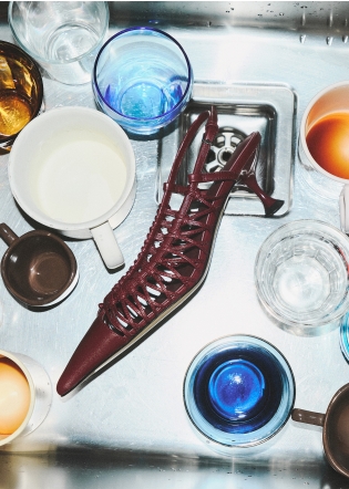 Salones LOLA CRUZ Mod.074Z14BK burgundi