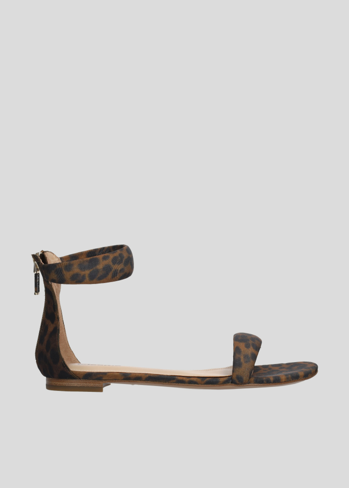 Sandalias Planas LOLA CRUZ Mod.153Z73BK leopardo