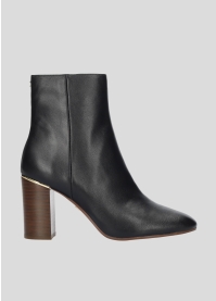 LOLA CRUZ Booties Mod. 013T14BK black