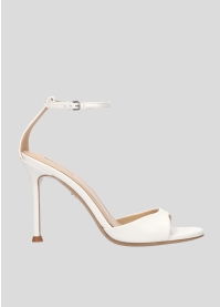 Sandalias Tacon LOLA CRUZ Mod.149Z14BK blanco