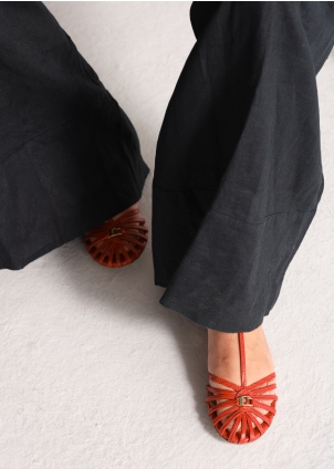 TANGO FLATS
